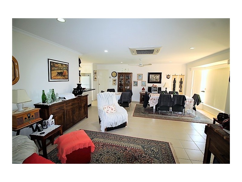 1 Collett Court, Marian QLD 4753