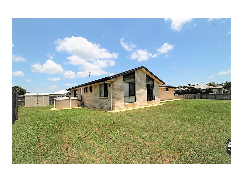 1 Collett Court, Marian QLD 4753