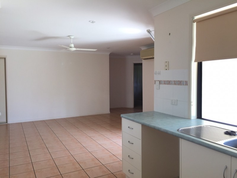 13 Wilcox Street, Eimeo QLD 4740