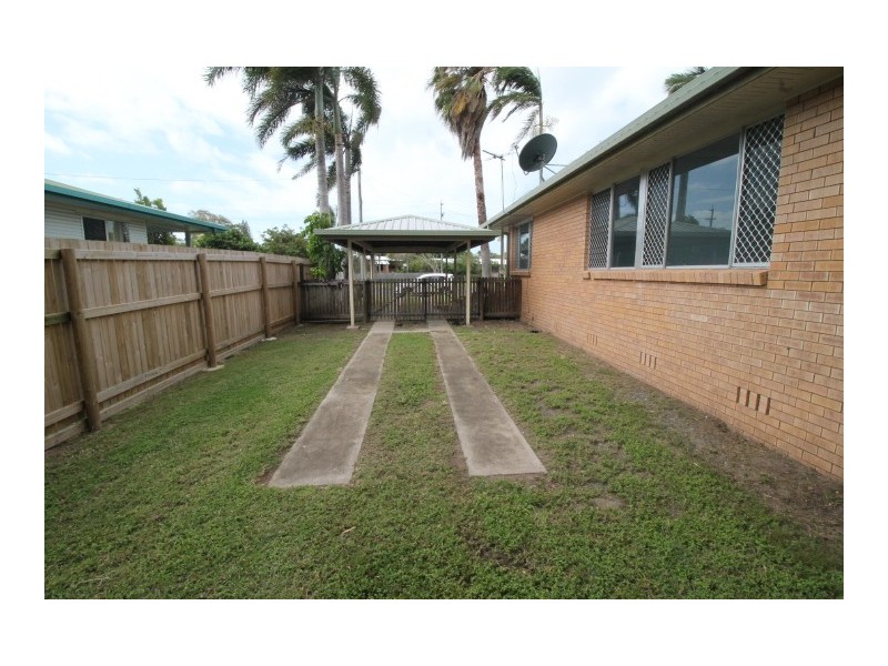 12 Amhurst Street, Slade Point QLD 4740