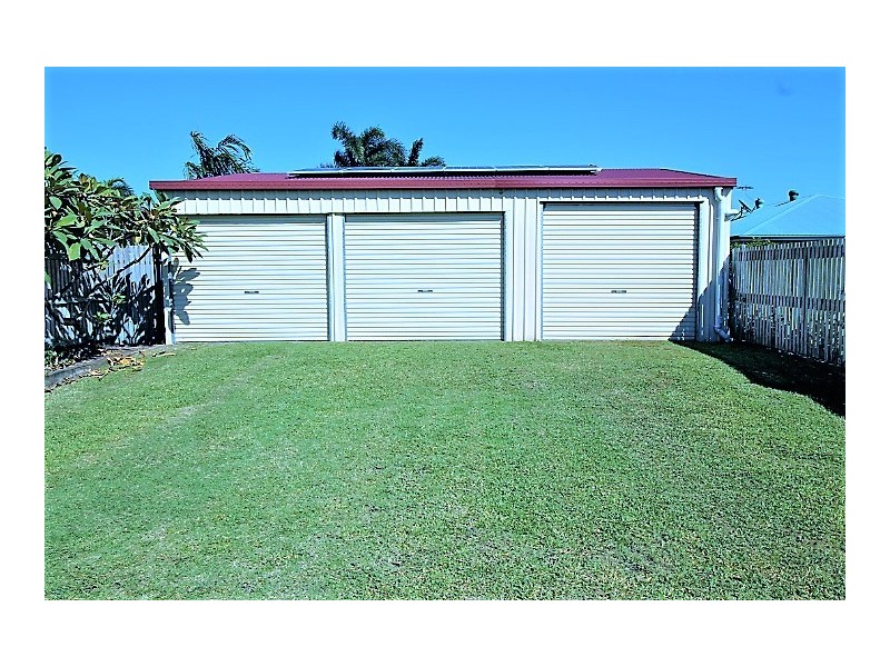 86 Rasmussen Avenue, Hay Point QLD 4740
