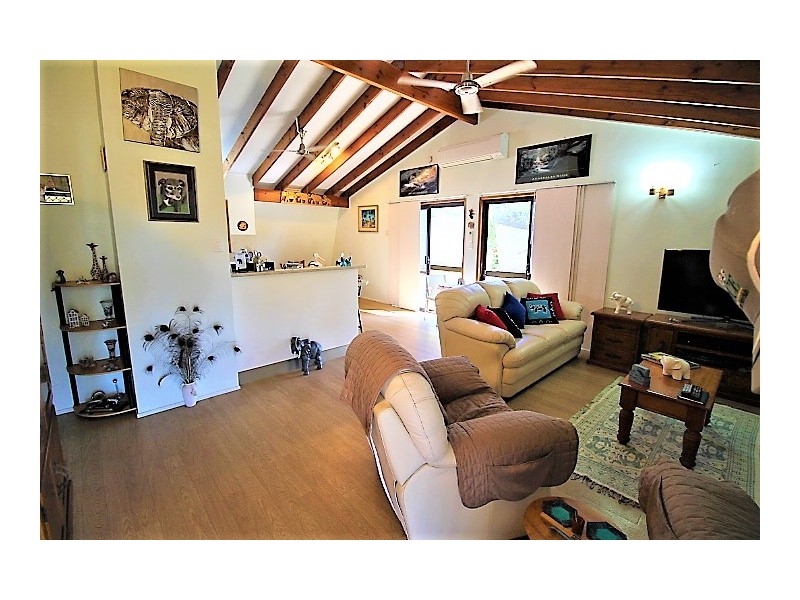 86 Rasmussen Avenue, Hay Point QLD 4740