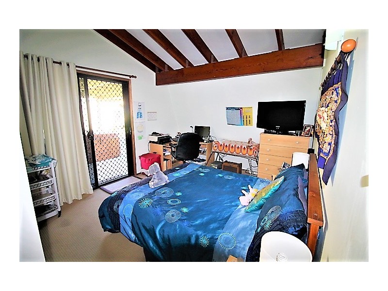 86 Rasmussen Avenue, Hay Point QLD 4740