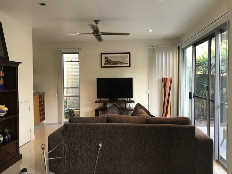 3/6-24 Belangason Way, Shoal Point QLD 4750