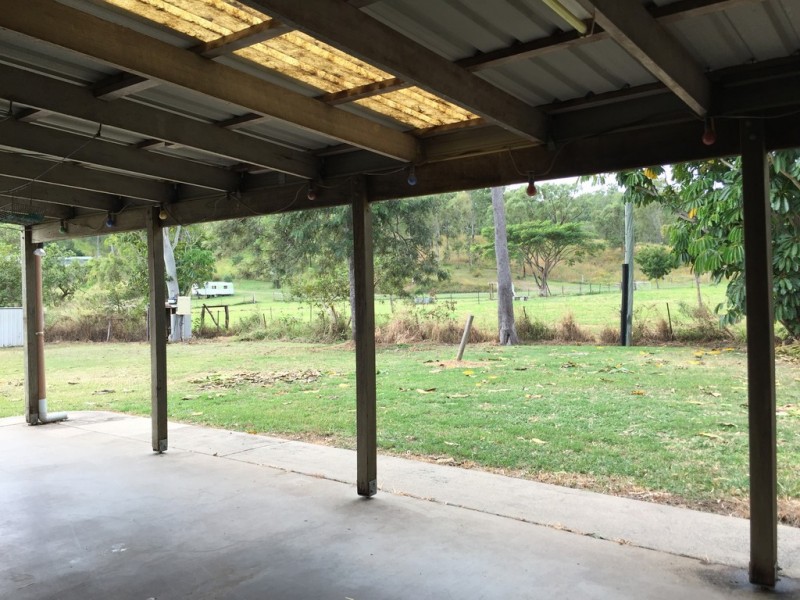 9 SHACKLETON ROAD, Oakenden QLD 4741