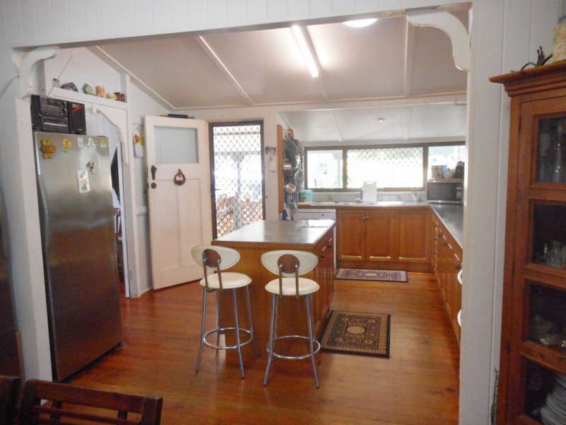 28 Evan Street, East Mackay QLD 4740