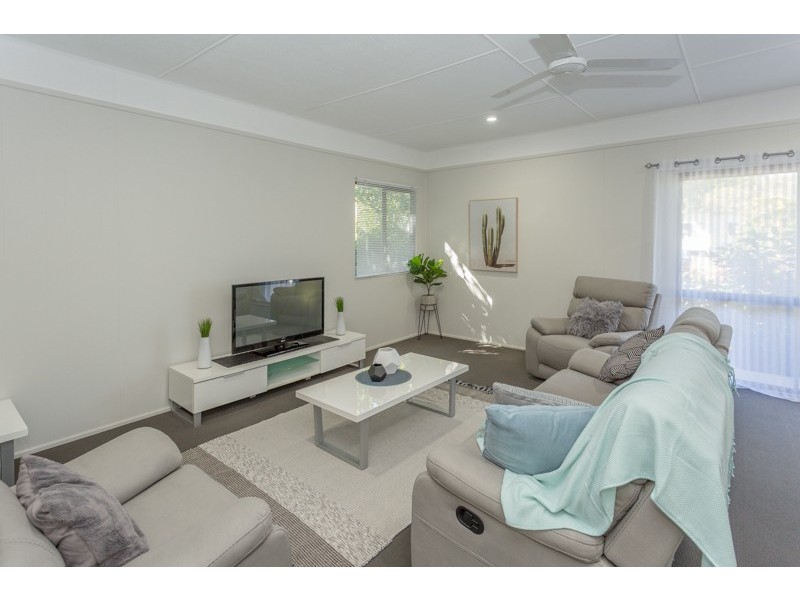 11 Brolga Street, Slade Point QLD 4740