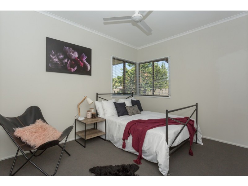 11 Brolga Street, Slade Point QLD 4740