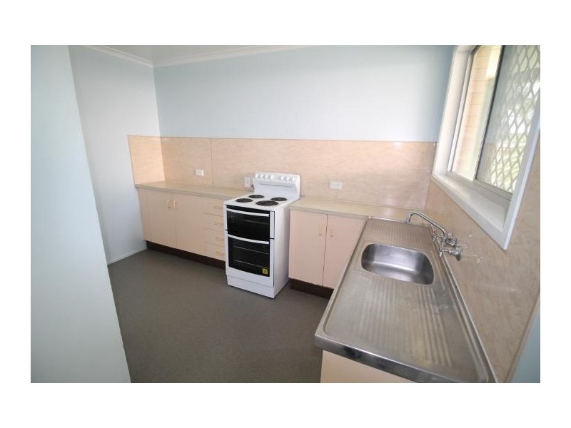 12 Amhurst Street, Slade Point QLD 4740