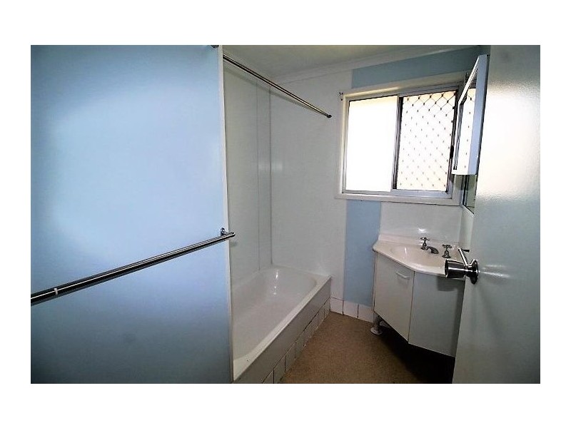 12 Amhurst Street, Slade Point QLD 4740