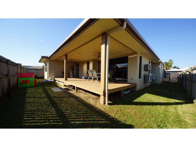 42 Monash Way, Ooralea QLD 4740