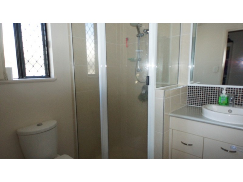 42 Monash Way, Ooralea QLD 4740