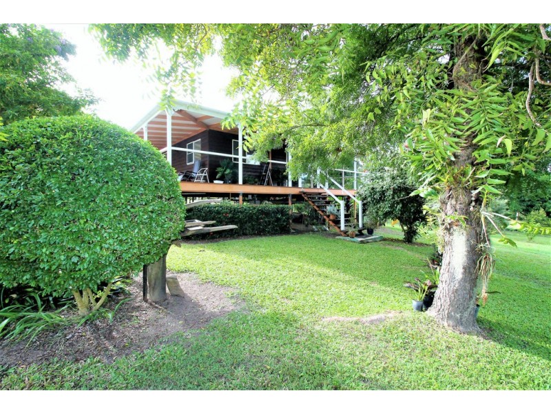 94 Grasstree Beach Road, Grasstree Beach QLD 4740
