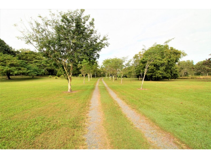 94 Grasstree Beach Road, Grasstree Beach QLD 4740