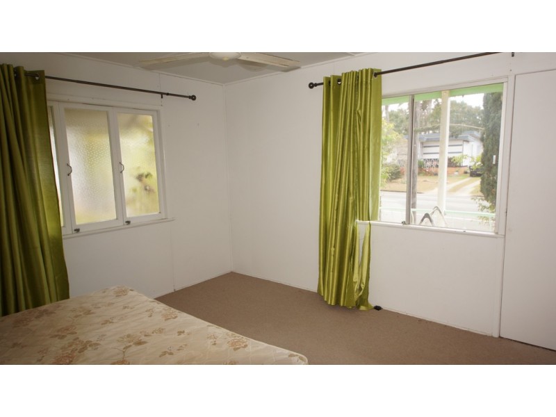 31 Roberts Avenue, North Mackay QLD 4740
