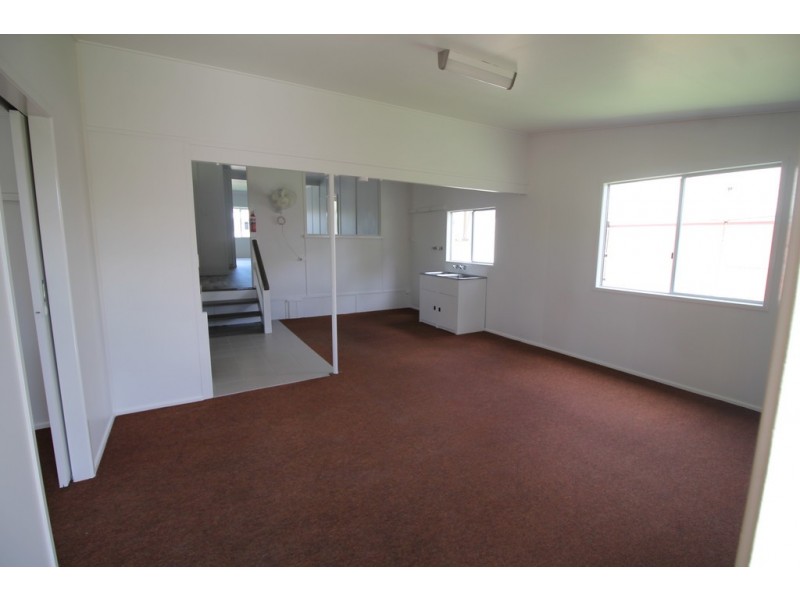 22 Hume Street, West Mackay QLD 4740
