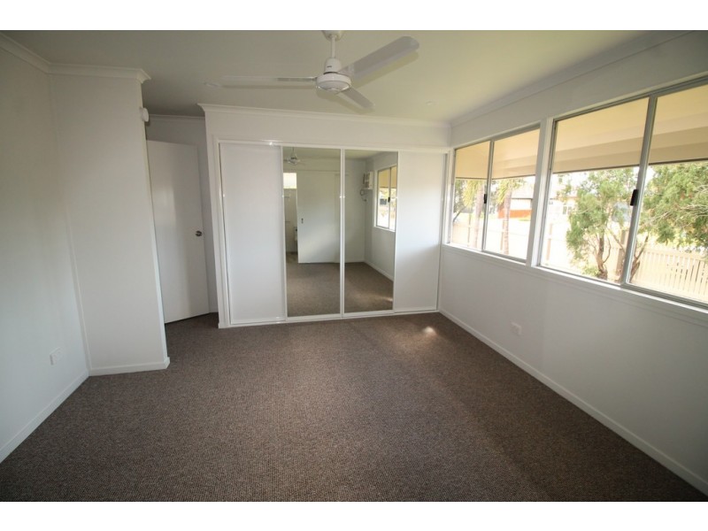 22 Hume Street, West Mackay QLD 4740