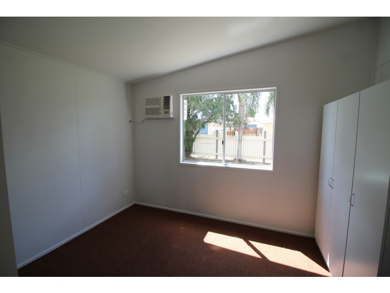 22 Hume Street, West Mackay QLD 4740