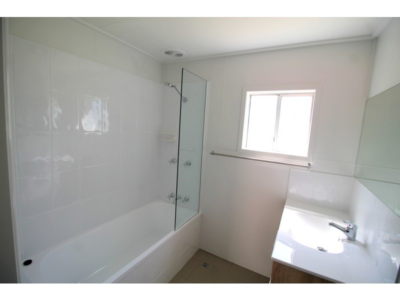 22 Hume Street, West Mackay QLD 4740