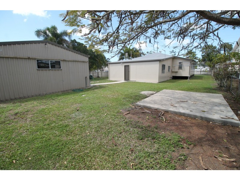 22 Hume Street, West Mackay QLD 4740