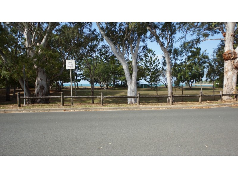 44 Waverley Street, Bucasia QLD 4750