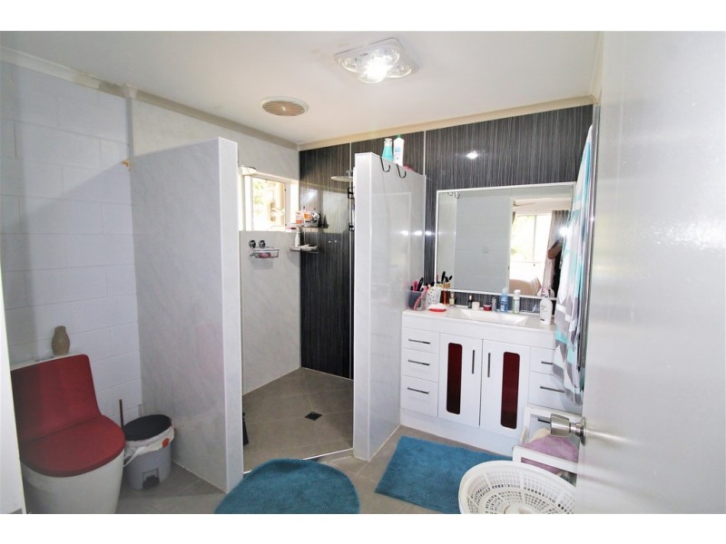 56 Windsor Drive, Hay Point QLD 4740