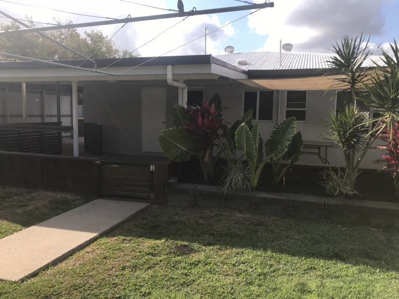 5 Mansfield Drive, Beaconsfield QLD 4740