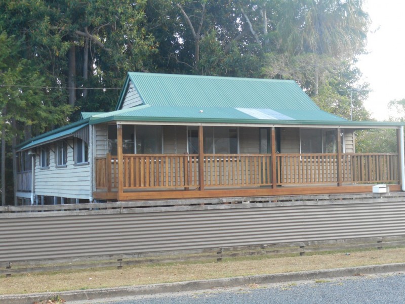 9 Fadden Street, Walkerston QLD 4751