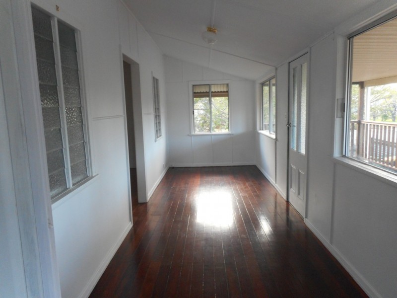 9 Fadden Street, Walkerston QLD 4751