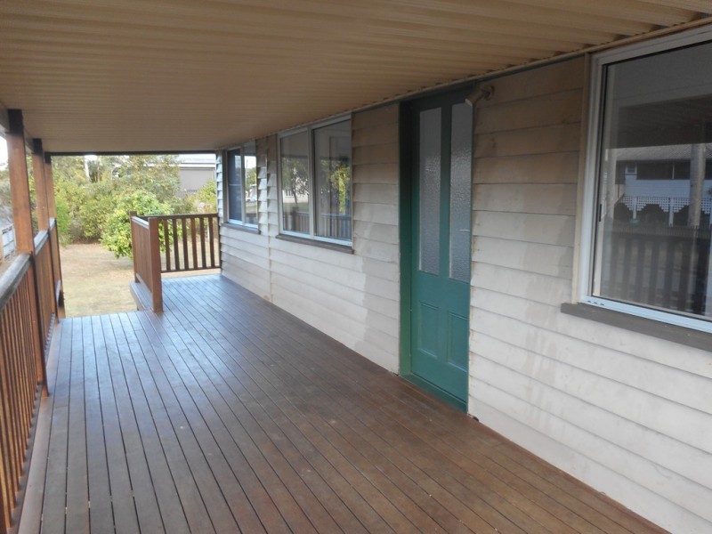 9 Fadden Street, Walkerston QLD 4751