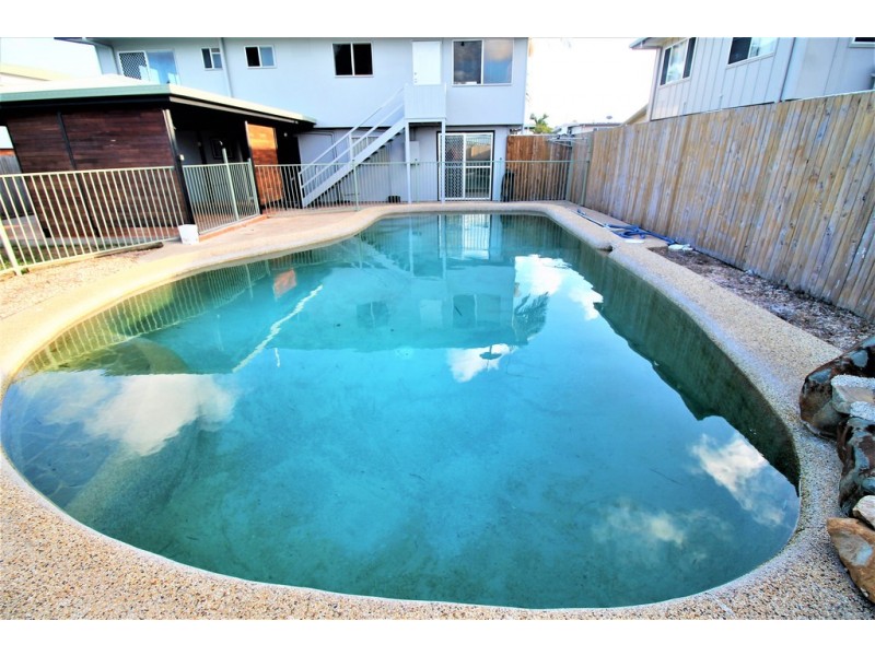 14 Tulloch Street, Ooralea QLD 4740