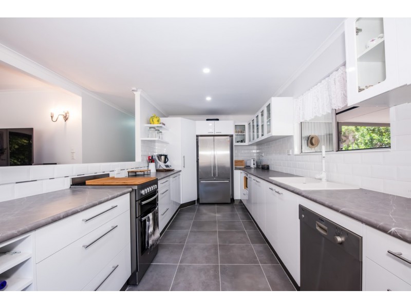 59 Pyms Road, Hampden QLD 4741