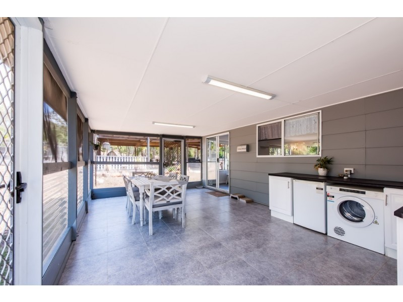 59 Pyms Road, Hampden QLD 4741