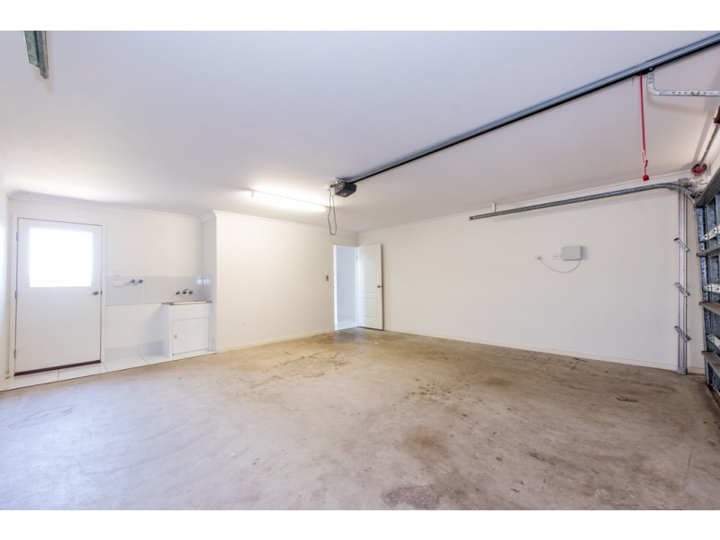 46 Donovan Street, Blacks Beach QLD 4740