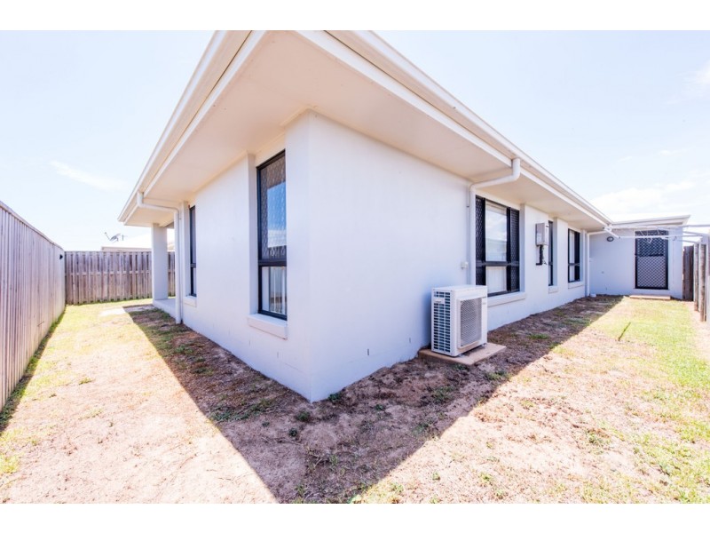46 Donovan Street, Blacks Beach QLD 4740