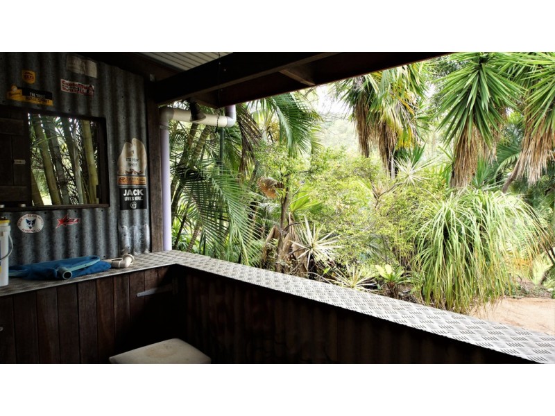 2056 Maraju-Yakapari Road, The Leap QLD 4740