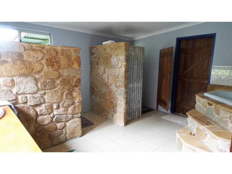 2056 Maraju-Yakapari Road, The Leap QLD 4740
