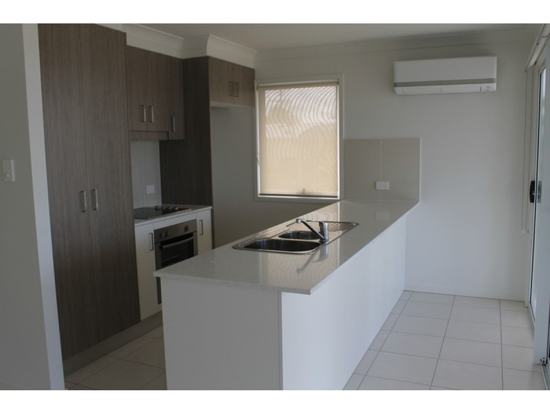 65 Rasmussen Avenue, Hay Point QLD 4740