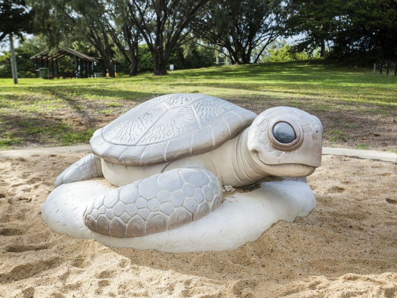 65 Rasmussen Avenue, Hay Point QLD 4740