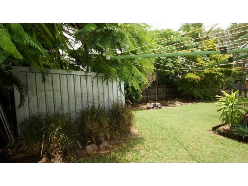 1 Tern Street, Slade Point QLD 4740