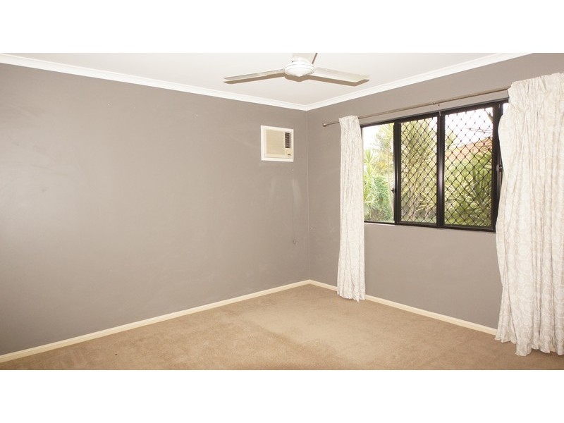 9 Irene Court, Eimeo QLD 4740