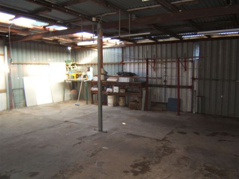 27 Hellwege Street, Hay Point QLD 4740