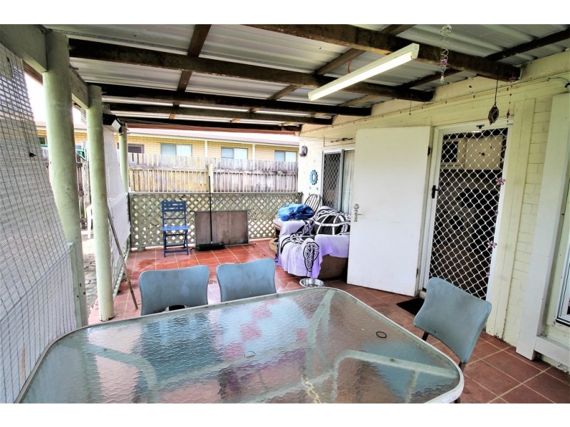 27 Hellwege Street, Hay Point QLD 4740