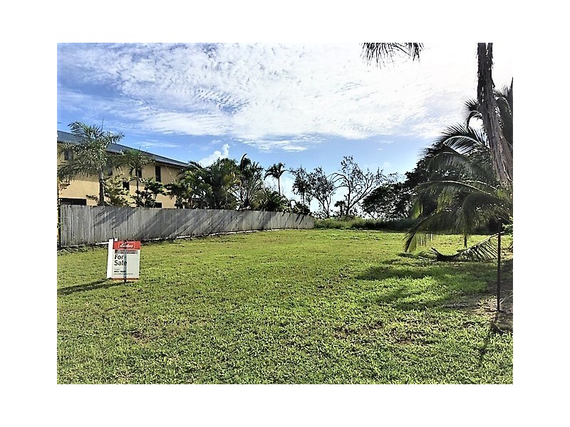 143 Rasmussen Avenue, Hay Point QLD 4740