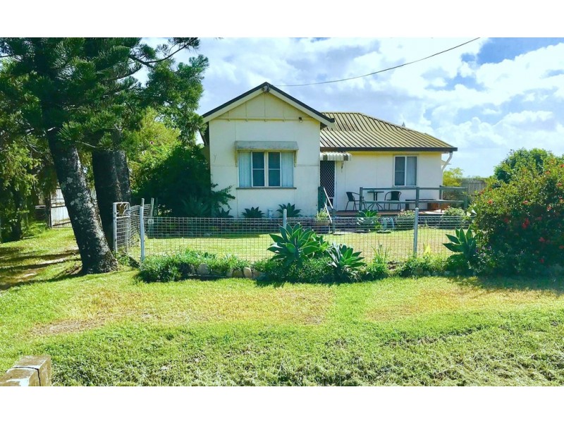 62 Mackenzies Road, Calen QLD 4798