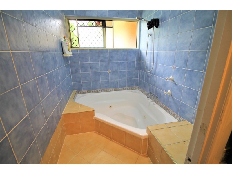 88 Rasmussen Avenue, Hay Point QLD 4740