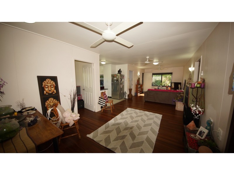 116A Waverley Street, Bucasia QLD 4750