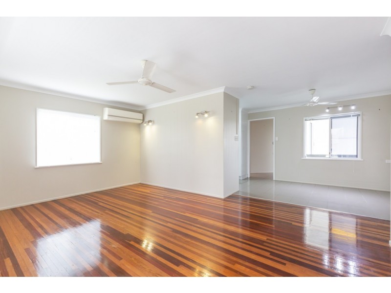 111 Scott Street, South Mackay QLD 4740