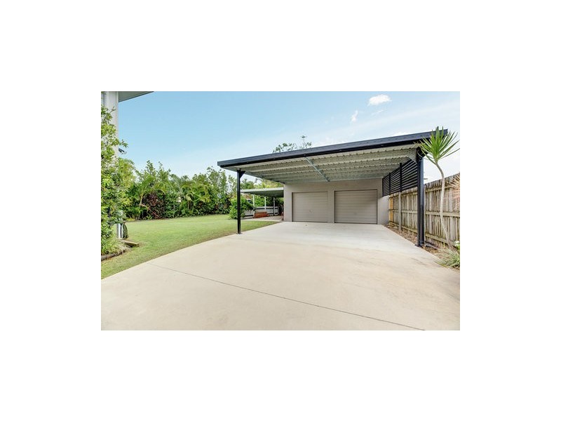 111 Scott Street, South Mackay QLD 4740