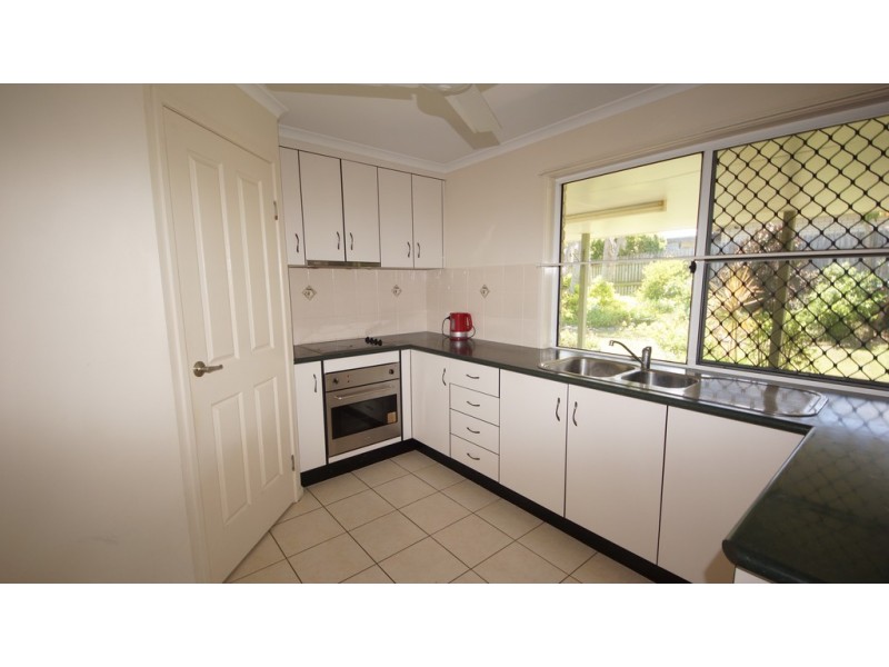 3 Pandanus Street, Beaconsfield QLD 4740